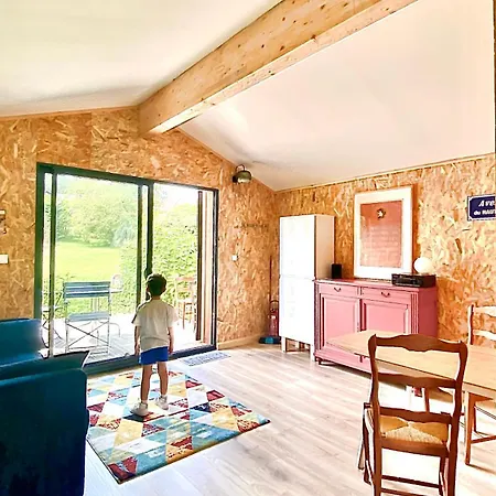 Casa vacanze Bienvenue Moto Vélo Lanquais Varennes (Red Perigord)